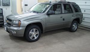 2002 Chevrolet TrailBlazer EXT Exterior